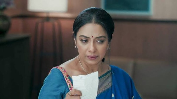 Anupamaa: REJECTED! Anupama gets thrown out of Saavi cafe by Digvijay