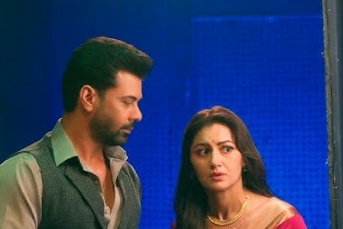 Tum Dena Saath Mera: Aparajita takes the bold decision to break free from Lalit