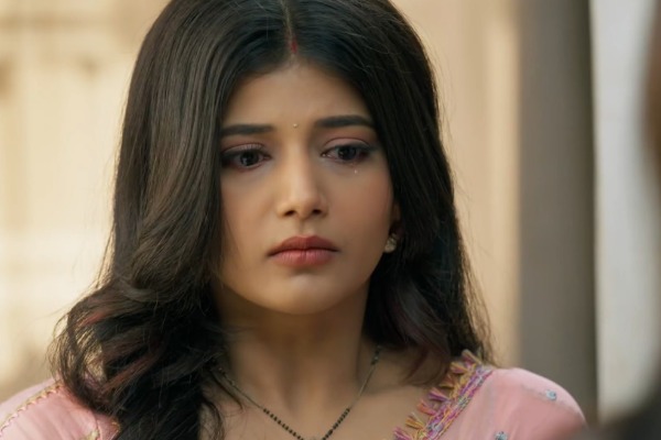 YRKKH: Maira gets into big danger in attempt to help Armaan's health situation
