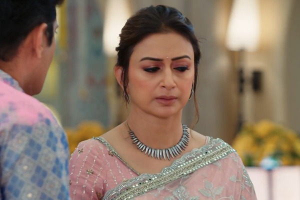 KSBKBT: Nandini and Damini's big clash pver Karan leads to new family drama