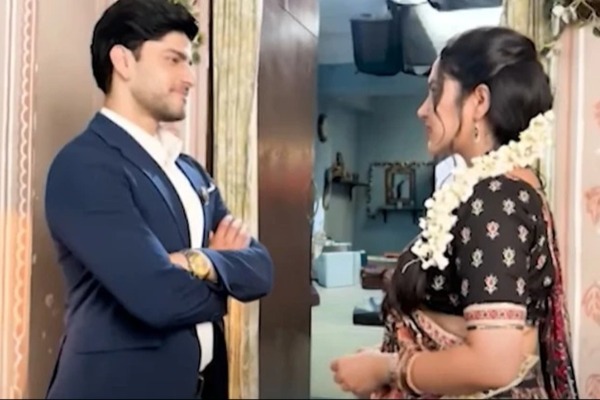 Vasudha: Dev becomes proud to announce Vasudha's big achievement to family