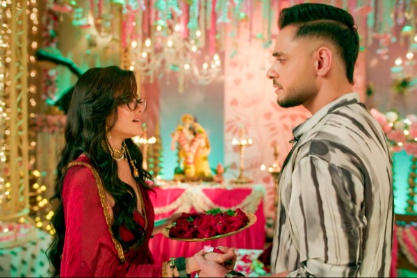 Mannat: Vikrant revealed as Abhimanyu, Mannat plans her next move to reveal