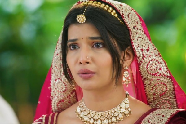 YRKKH: Mukti and Maira get angry as Armaan carries big burden of being disabled