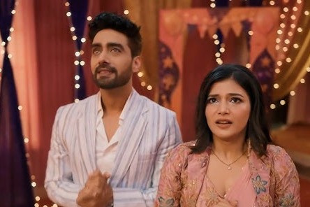 YRKKH: NEW VILLAIN ALERT! Mayra to face big betrayal in love with Kabir's entry