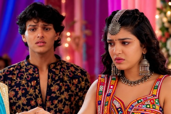 YRKKH: Maira hides her tears as news of Kabir marrying Chhavi gets public